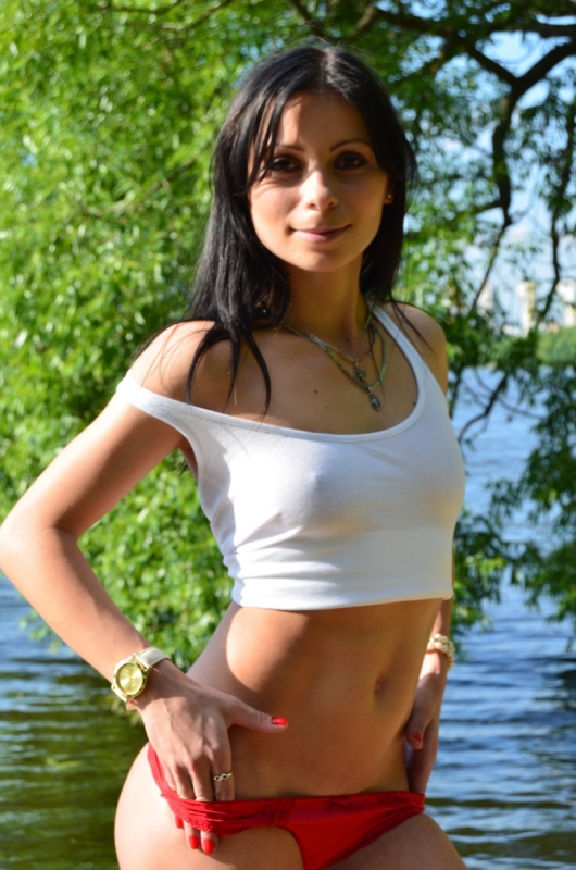 Алиночка, 22 года, 1 размер груди